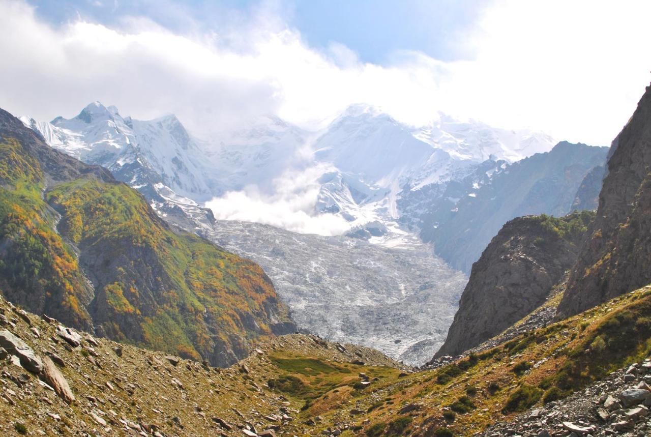 Rakaposhi Amin Hotel & Restaurant Pissan Hunza Nagar Gilgit Baltistan Exterior photo