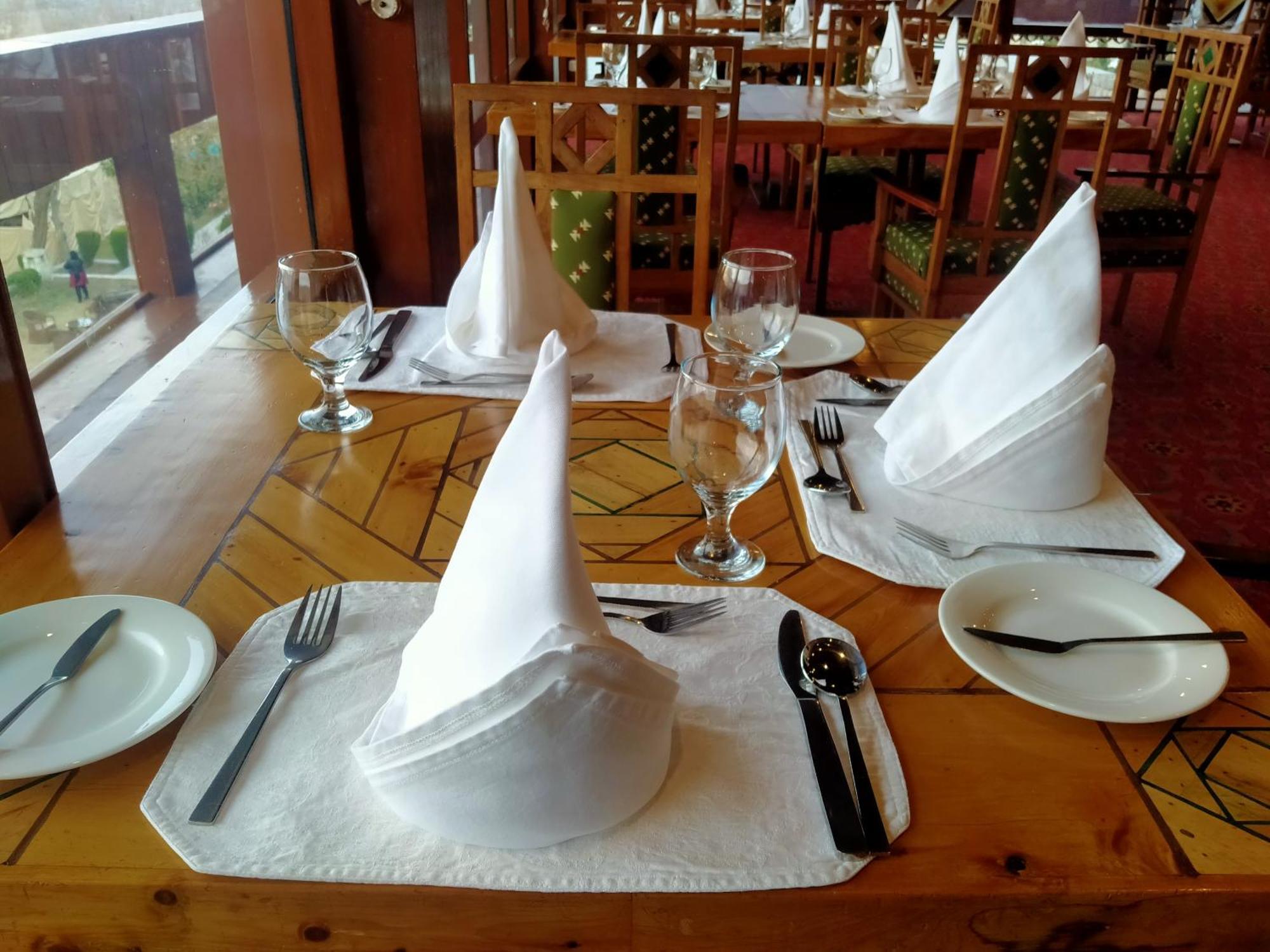 Rakaposhi Amin Hotel & Restaurant Pissan Hunza Nagar Gilgit Baltistan Exterior photo