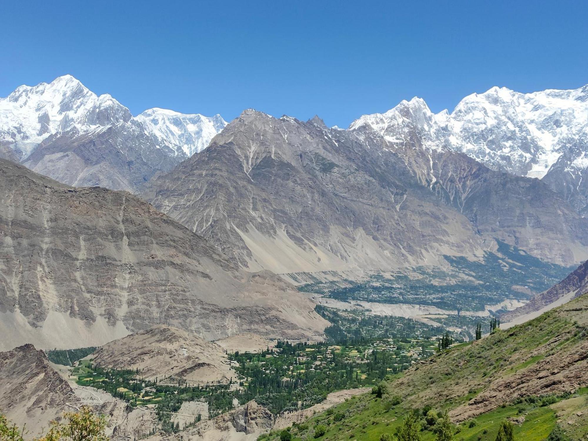 Rakaposhi Amin Hotel & Restaurant Pissan Hunza Nagar Gilgit Baltistan Exterior photo